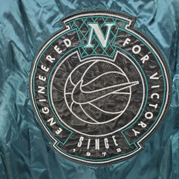 Nike Premium Basketball Sample Green Dark Atomic Jacket Men's Size M CK6699-300 - Picture 2 of 10